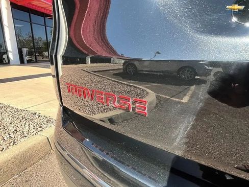 Used 2022 Chevrolet Traverse Premier w/ Redline Edition FWD image 27