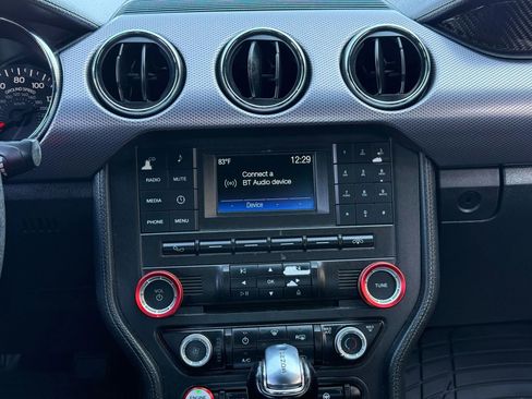 Used 2017 Ford Mustang Coupe image 23