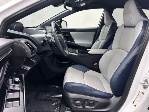Used 2023 Subaru Solterra AWD image 12