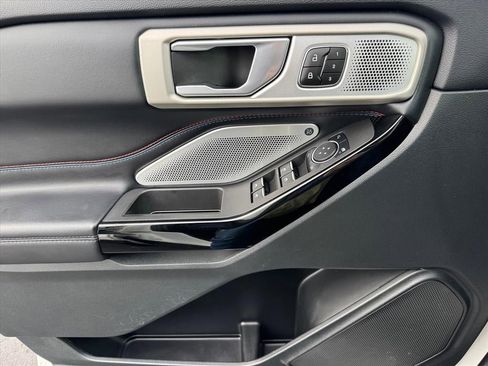 Used 2023 Ford Explorer ST w/ Equipment Group 401A image 14