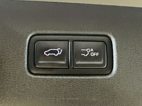 Used 2025 Kia Telluride S FWD image 33