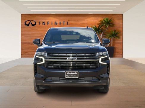 Used 2021 Chevrolet Tahoe RST image 2