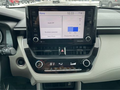 Used 2022 Toyota Corolla Cross LE image 20
