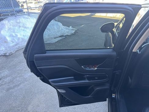 Used 2023 Lincoln Corsair Reserve w/ Equipment Group 201A image 17