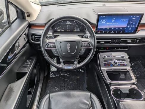 Certified 2022 Lincoln Nautilus Reserve w/ Equipment Group 201A image 15