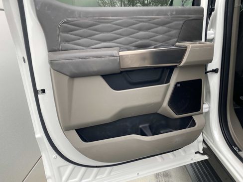 New 2025 Ford F150 Platinum w/ Equipment Group 703A Plus image 10