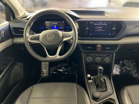 Used 2022 Volkswagen Taos SE w/ Driver Assistance Package AWD/4WD image 23