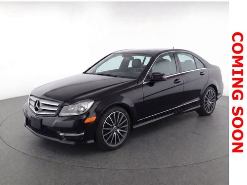 Used 2013 Mercedes-Benz C 300 4MATIC Sedan image 1