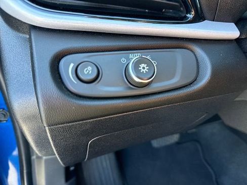 Used 2018 Chevrolet Volt LT w/ LT Driver Confidence Package FWD image 24