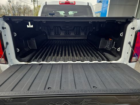 Certified 2023 Chevrolet Colorado LT w/ LPO, Pro Essentials Package AWD/4WD image 20