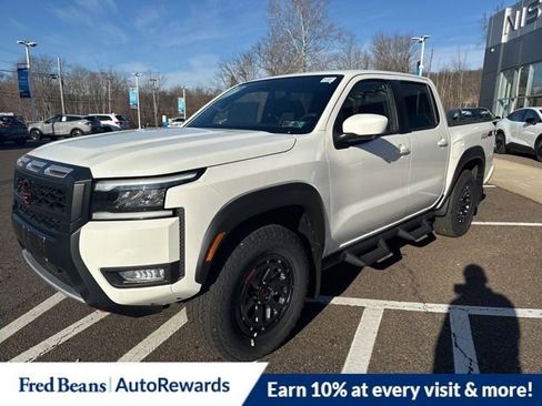 New 2026 Nissan Frontier PRO-4X w/ Pro-4x Convenience Package image 4