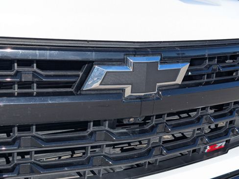 Used 2023 Chevrolet Silverado 1500 LT Trail Boss w/ LT Trail Boss Premium Package image 9