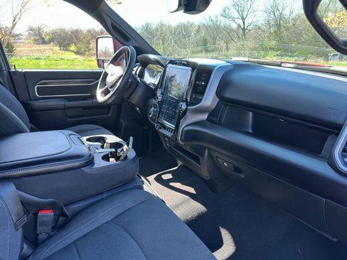 Used 2024 RAM 2500 Big Horn w/ Night Edition image 9