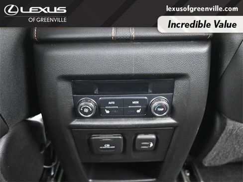 Used 2019 Chevrolet Traverse Premier w/ LPO, 'HIT The Road' Package image 31