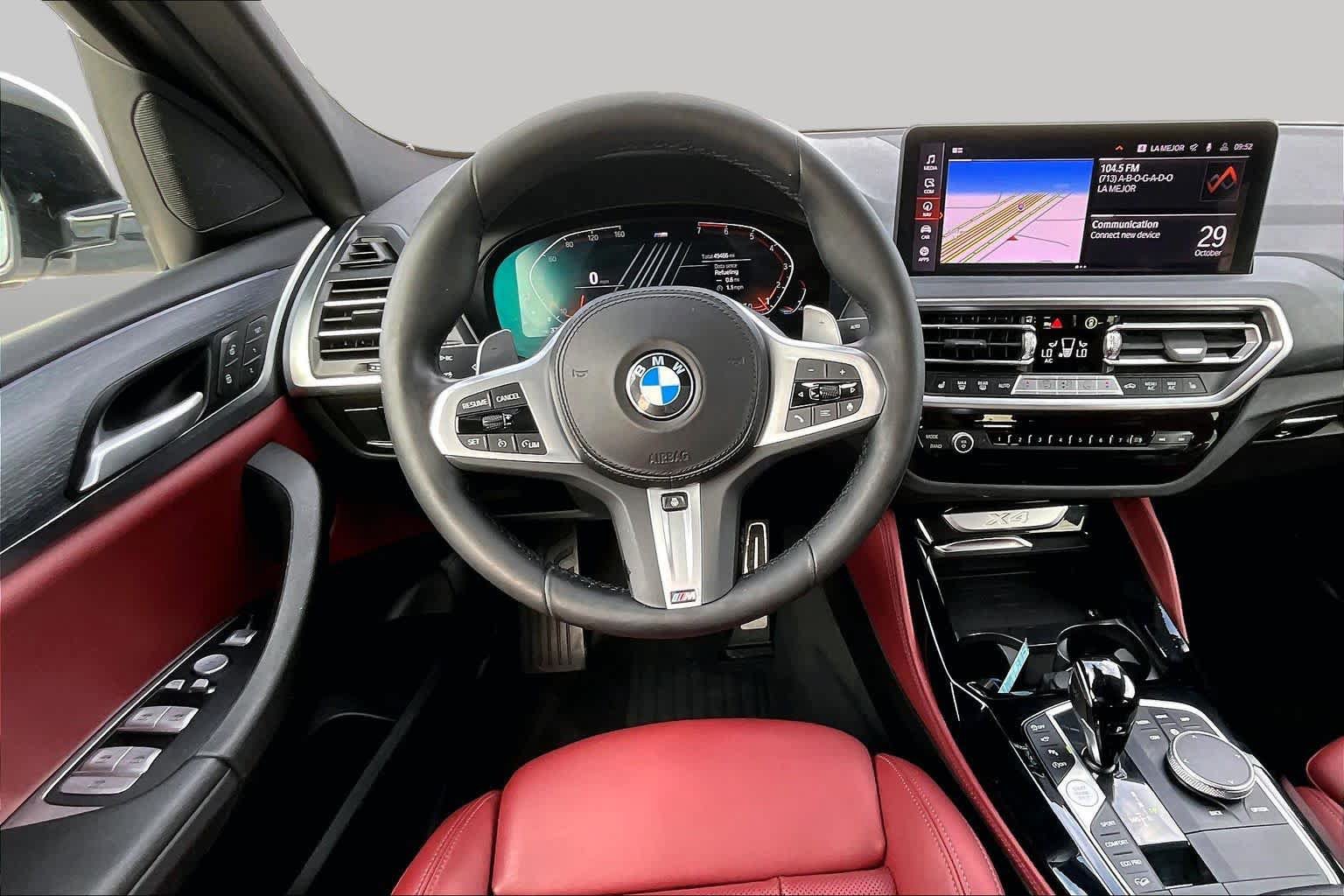 Used 2024 BMW X4 xDrive30i w/ Premium Package AWD/4WD image 5