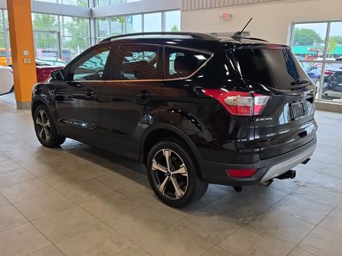 Used 2018 Ford Escape SEL AWD/4WD image 9