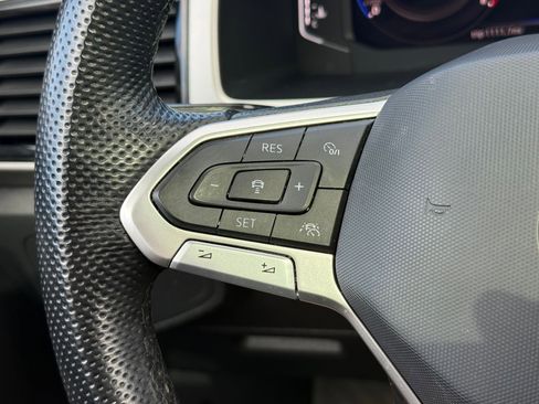 Used 2023 Volkswagen Atlas Cross Sport SEL Premium R-Line image 26