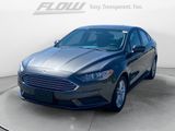 Used 2018 Ford Fusion SE image 3