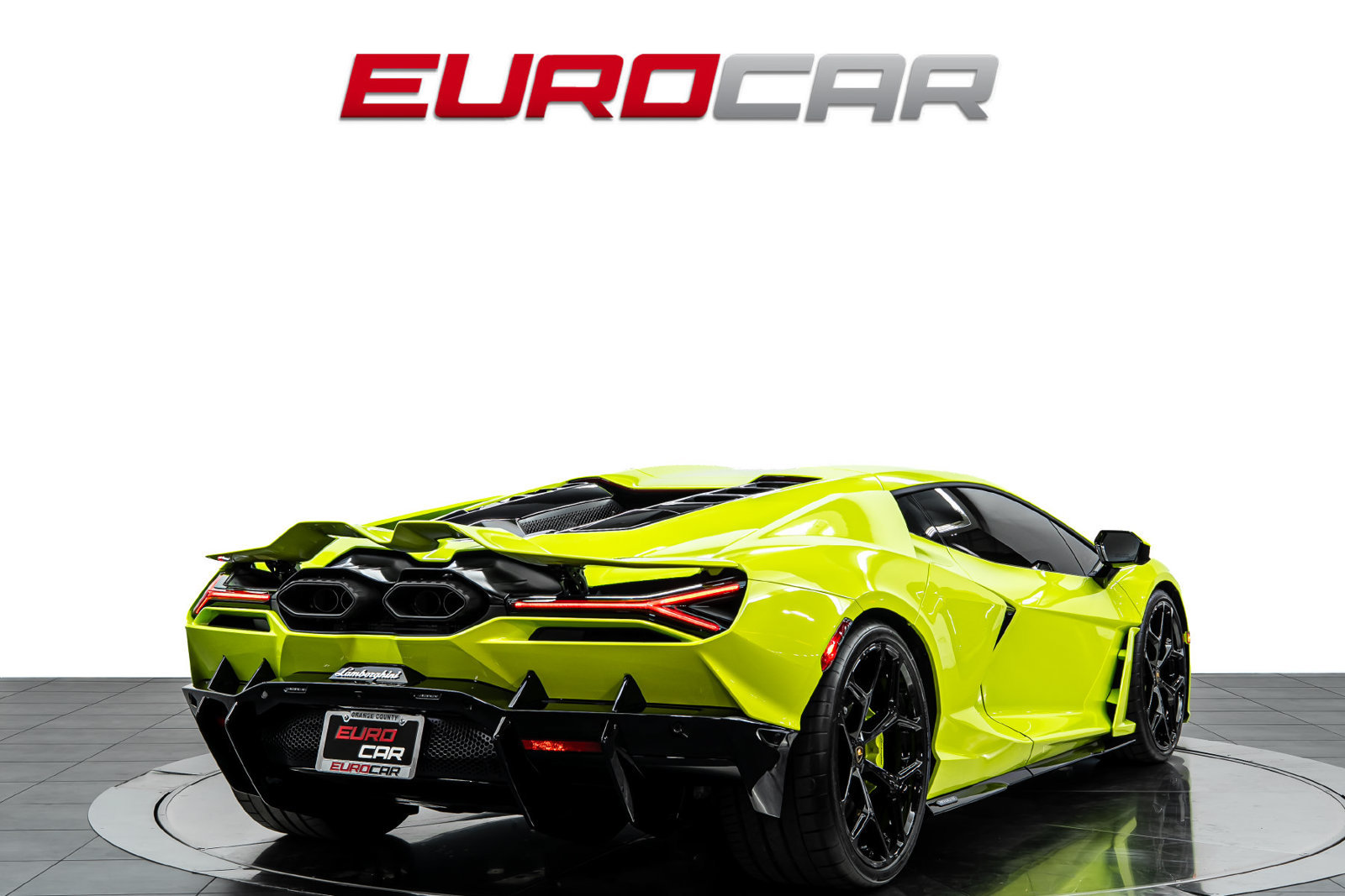 Used 2025 Lamborghini Revuelto AWD/4WD image 5