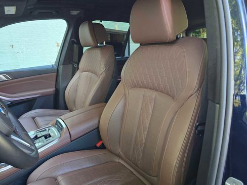 Used 2025 BMW X5 M60i AWD/4WD image 20
