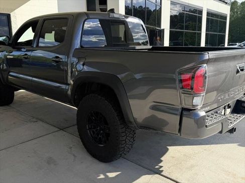 Used 2021 Toyota Tacoma TRD Pro AWD/4WD image 4