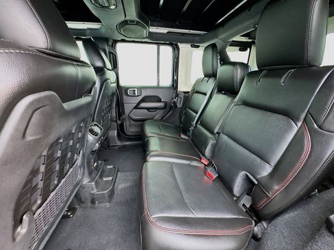 Used 2020 Jeep Wrangler Unlimited Rubicon image 16