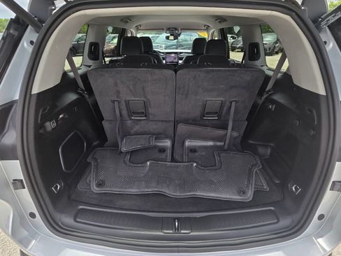Used 2022 Jeep Grand Cherokee L Limited RWD image 17