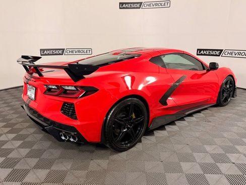 Used 2022 Chevrolet Corvette Stingray Preferred Cpe w/ Z51 Performance Package RWD image 9