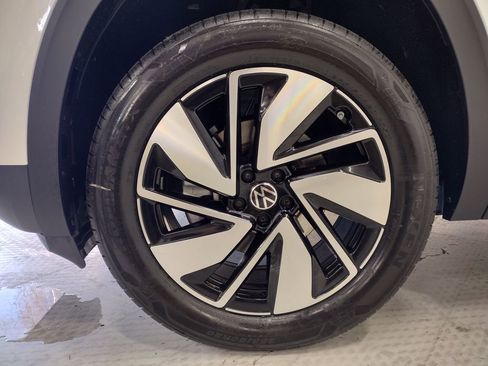 New 2026 Volkswagen Atlas SE AWD/4WD image 4