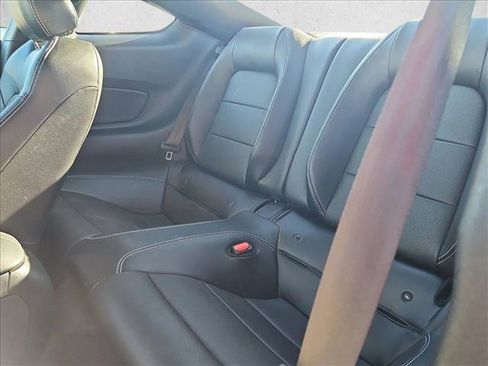 Used 2022 Ford Mustang GT Premium image 18