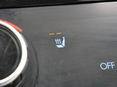 Certified 2025 Hyundai Santa Fe SEL image 29