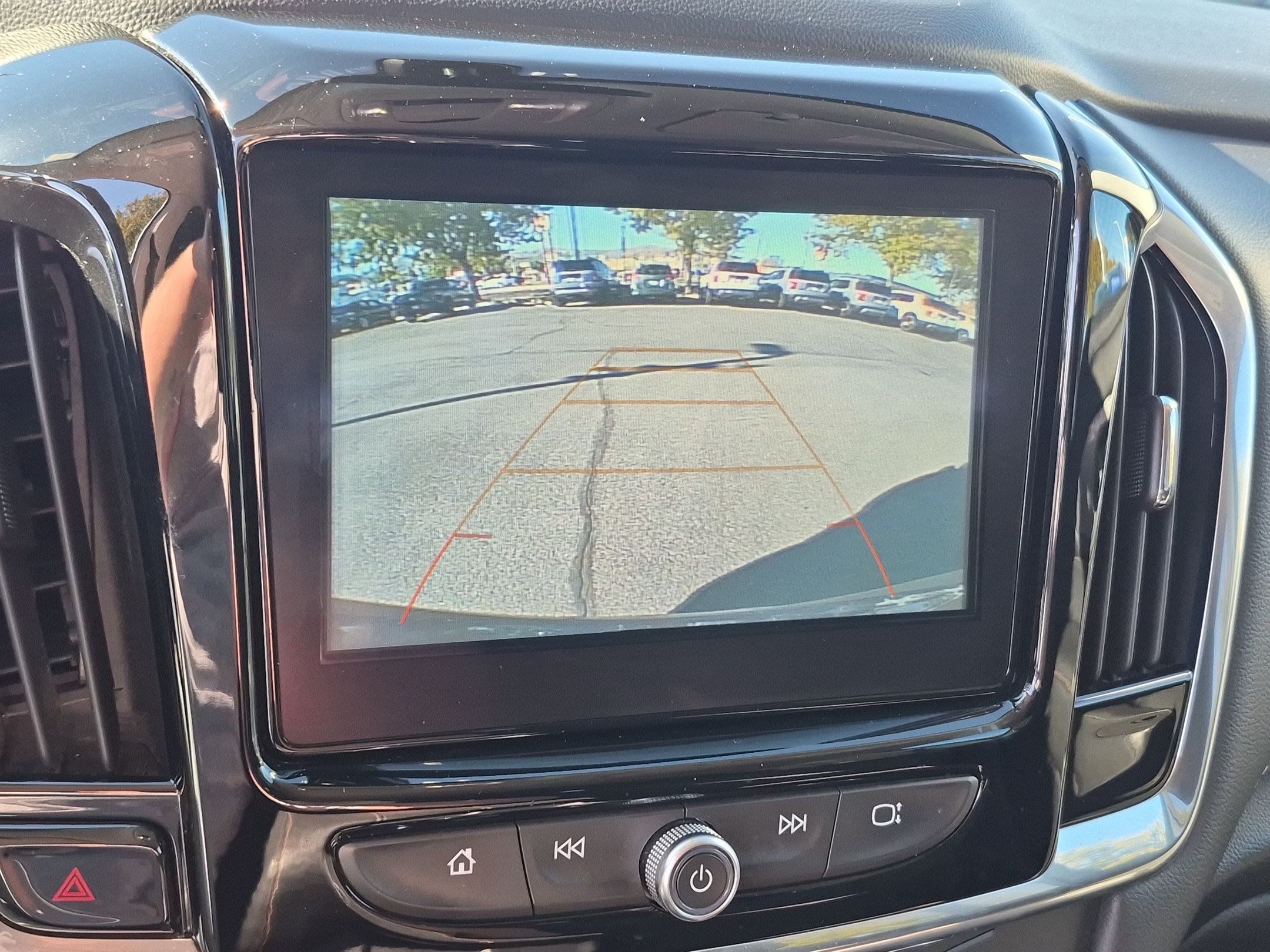 Used 2019 Chevrolet Traverse LT w/ LPO, Blackout Package AWD/4WD image 24