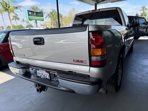 Used 2005 GMC Sierra 1500 SLE w/ Light Duty Power Package image 10