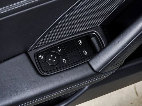 Certified 2025 Porsche 911 Carrera image 31