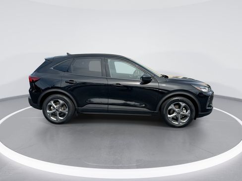 Used 2025 Ford Escape ST-Line FWD image 10
