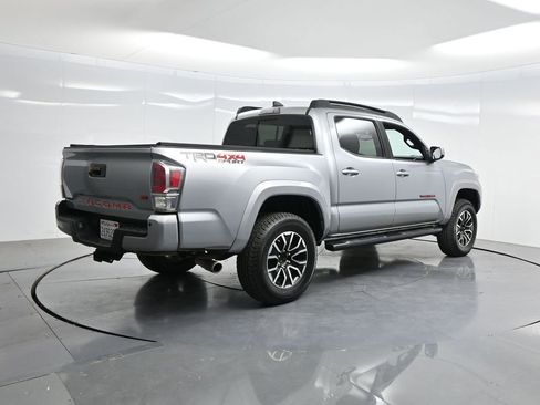 Used 2021 Toyota Tacoma TRD Sport w/ Technology Package AWD/4WD image 31