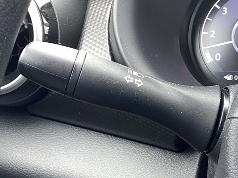 Used 2024 Nissan Kicks SV image 22