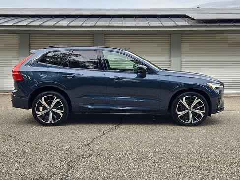 Used 2024 Volvo XC60 T8 Ultimate w/ Protection Package Premier AWD/4WD image 8