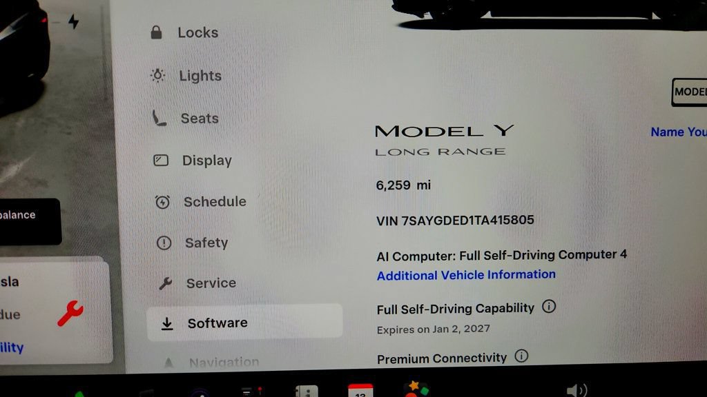 Used 2026 Tesla Model Y 2WD image 14