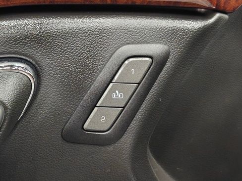 Used 2011 Cadillac CTS Premium image 43