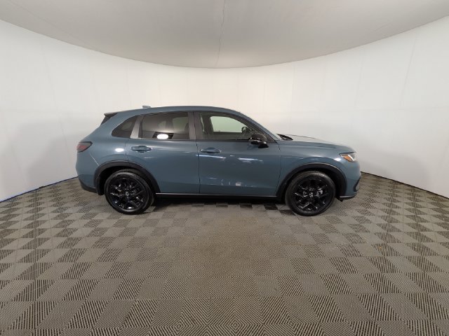 Used 2025 Honda HR-V Sport image 29