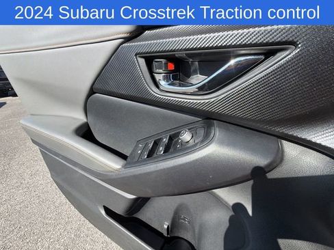 Used 2024 Subaru Crosstrek 2.5i Limited AWD/4WD image 16
