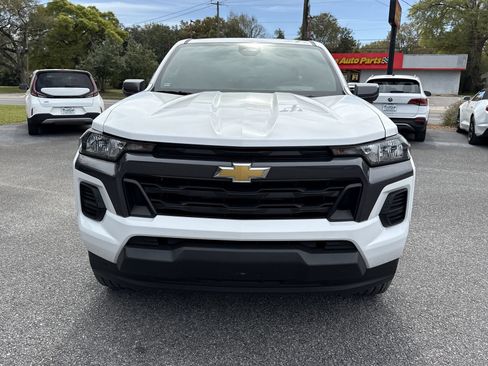 Used 2024 Chevrolet Colorado LT RWD image 8