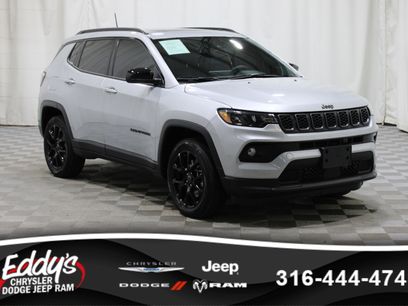 Used 2025 Jeep Compass Latitude w/ Sun & Sound Group