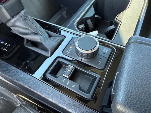 Used 2022 Toyota Tundra SR5 image 24