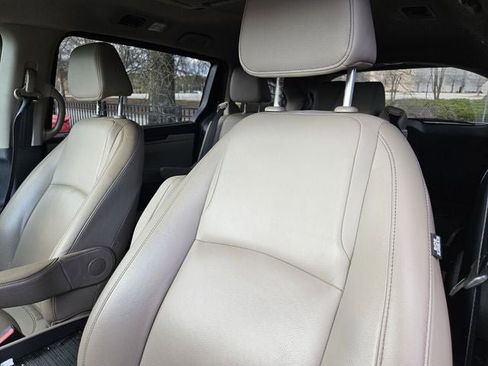 Used 2023 Honda Odyssey Touring image 21