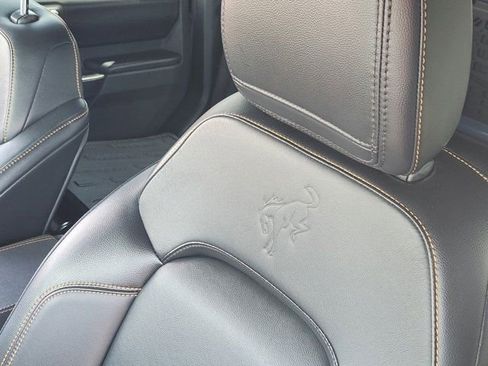 Used 2024 Ford Bronco Badlands image 19