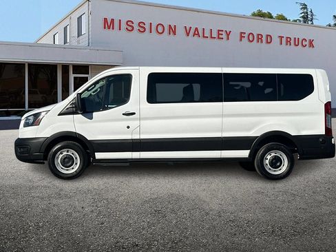 Used 2024 Ford Transit 350 XL RWD image 7