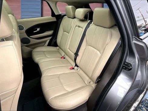 Used 2018 Land Rover Range Rover Evoque image 25