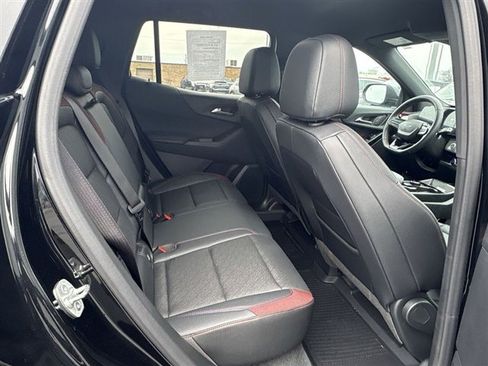 Used 2025 Chevrolet Equinox RS image 26